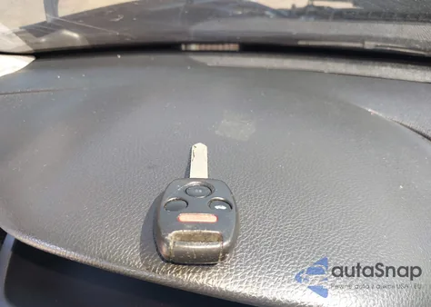 2008 Honda Accord 3.5 Ex-L from USA, damaged, VIN 1HGCS21888A013190